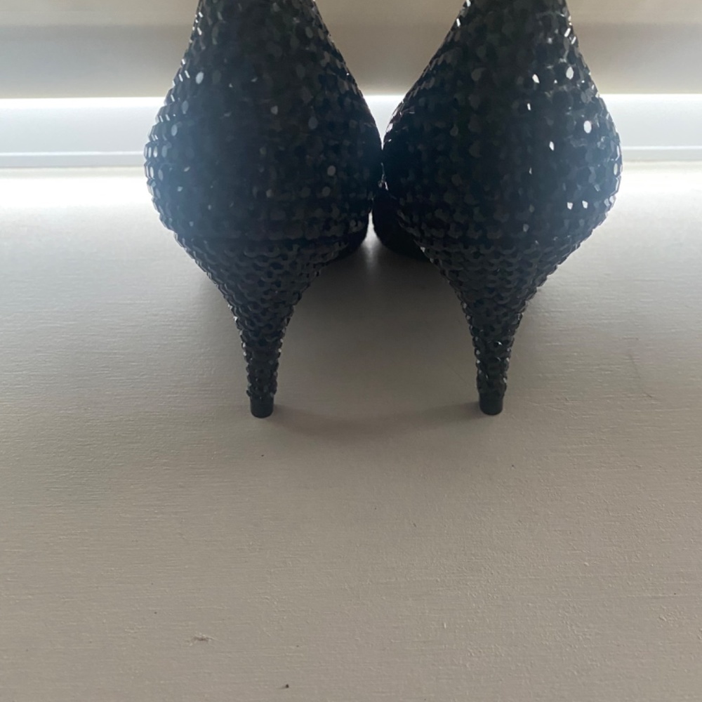Stuart Weitzman - Picture 3 of 3